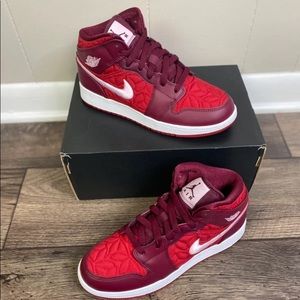 Nike Air Jordan 1 Mid SE 6Y AV5174-600